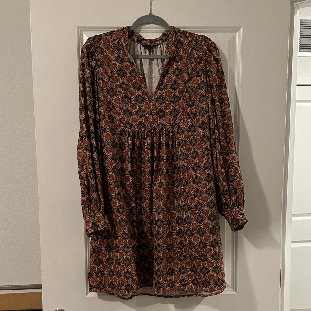 Banana Republic Geometric Brown Long Sleeve Dress